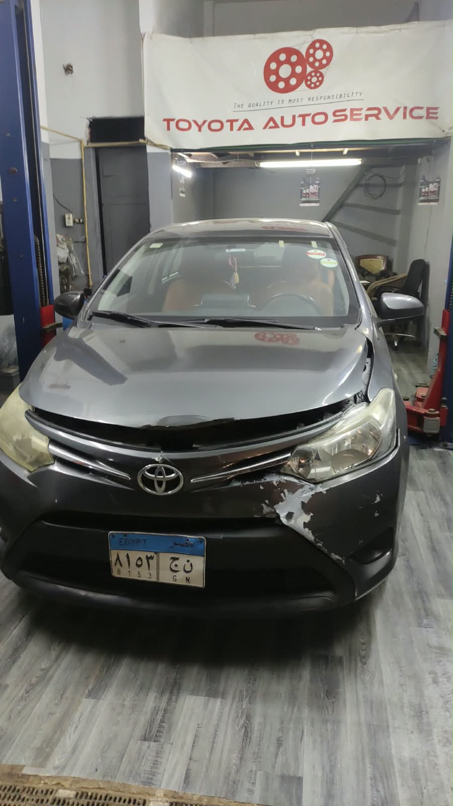 Damage after the accident - front wing and bumper